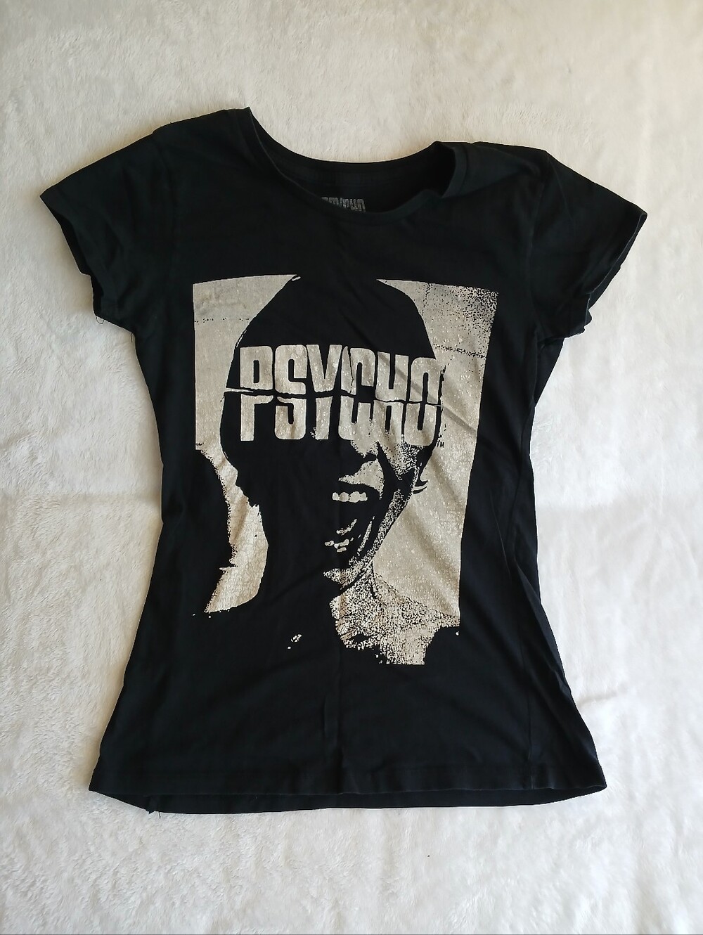 PSYCHO women's movie tshirt size medium